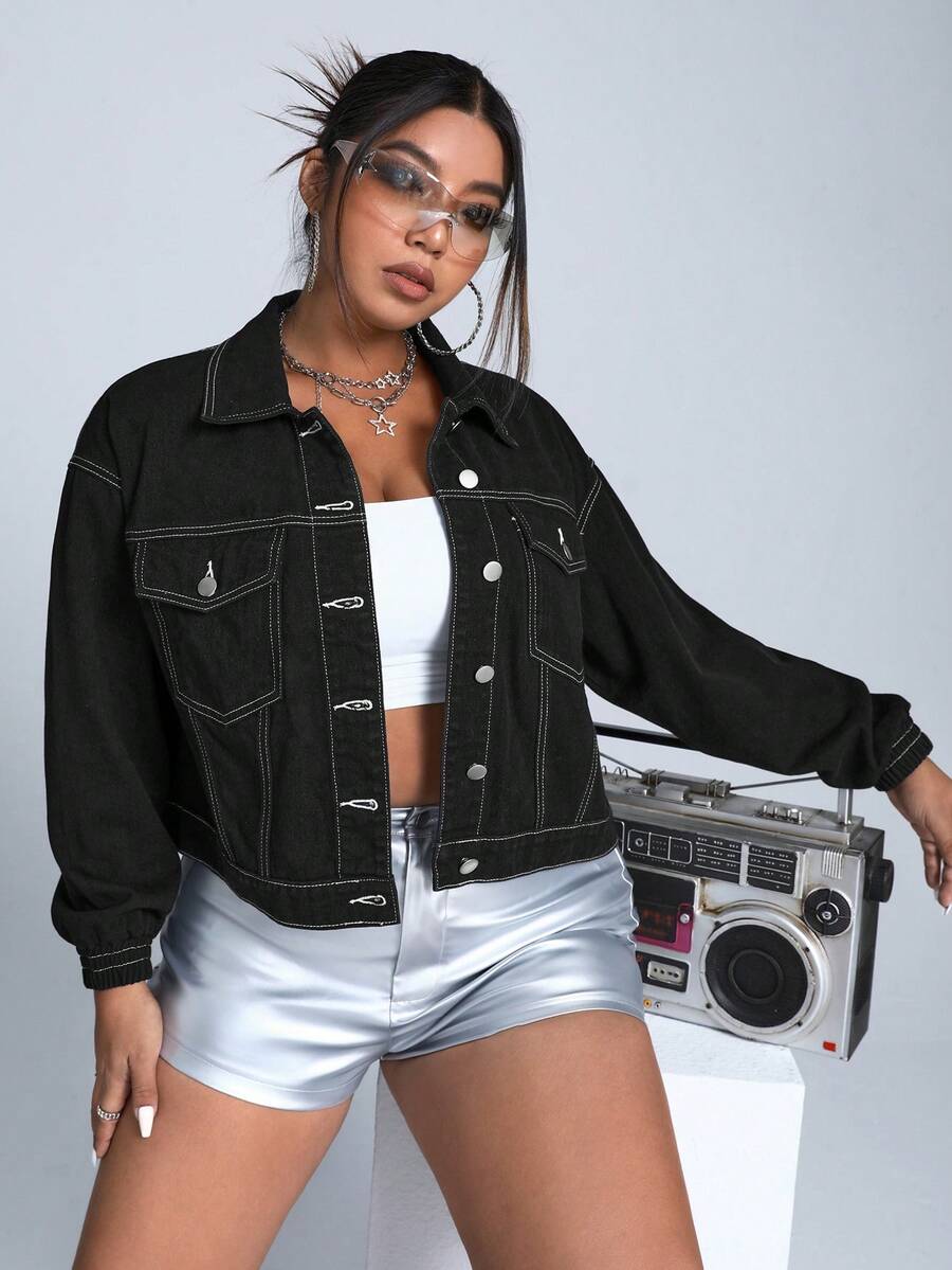 SHEIN ICON 大碼翻蓋口袋頂針落肩袖牛仔夾克 - 黑色 - 查看 1
