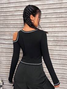 SHEIN EZwear Top-stitching Cut Out Tee - Black - View 2