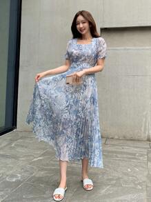 DAZY Allover Print Puff Sleeve Pleated Hem Dress Floral Sundress