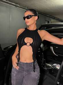 SHEIN ICON Ring Linked Cut Out Asymmetrical Hem Crop Tank Top - Black - View 1