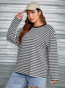 SHEIN EZwear Plus Striped Print Drop Shoulder Tee - Black and White - View 4