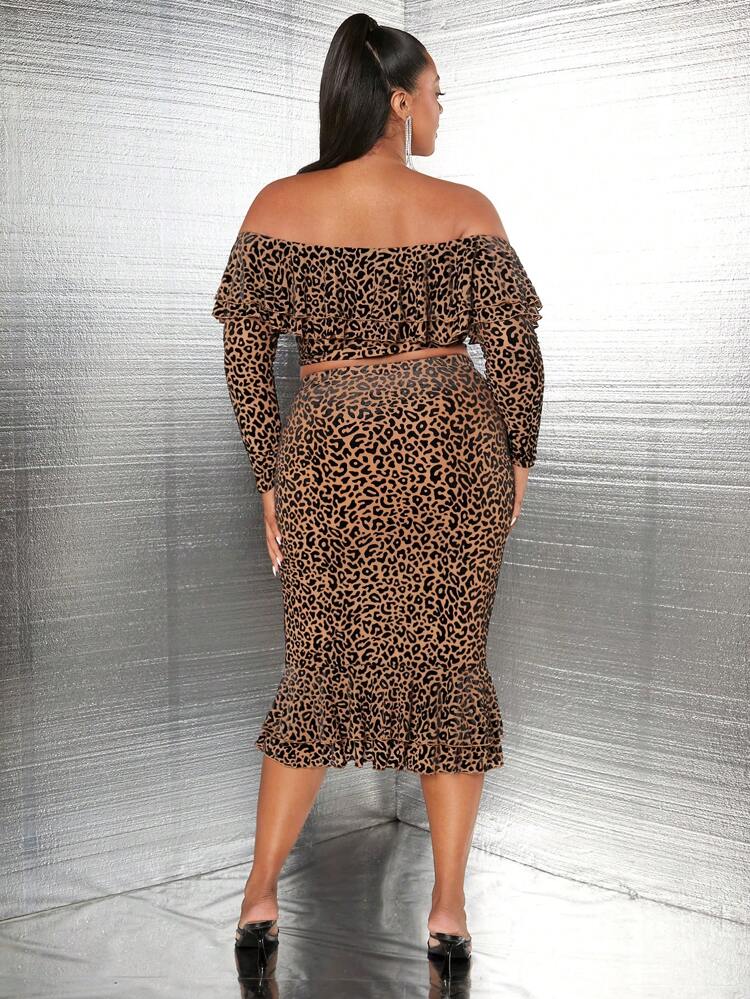 Plus Leopard Print Off Shoulder Ruffle Trim Crop Top & Mermaid Hem Skirt
