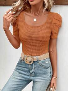 SHEIN Frenchy 素色泡泡袖大圓領T恤 - 棕色 - 查看 6