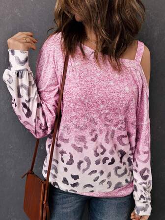 Sweatshirt mit Leopard Muster, asymmetrischem Kragen, Drop Shoulder