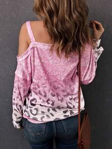 Felpe con stampa leopardo scollatura asimmetrica spalle cadenti