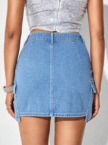 SHEIN Essnce 側翻蓋口袋牛仔半身裙 - 淺色水洗藍 - 查看 2