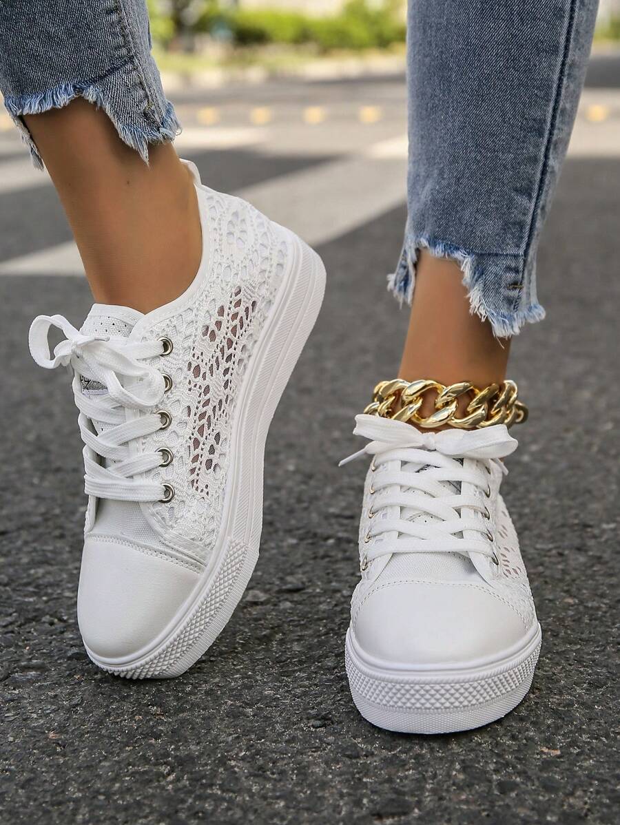 Của phụ nữ Giải trí Điền kinh Giày dép Với Thiết kế rỗng , Mặt trước Ren Và Trượt patin Vẻ bề ngoài - trắng - Xem 1