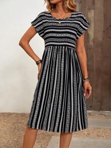 SHEIN LUNE In Địa lý tay cánh Váy Smock - Đen và trắng - Xem 1