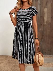 SHEIN LUNE In Địa lý tay cánh Váy Smock - Đen và trắng - Xem 3