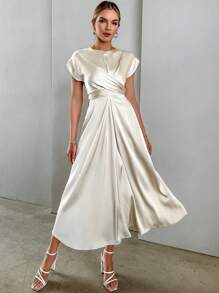 Firerie 素色前交叉緞面A字洋裝 - 杏色 - 查看 1