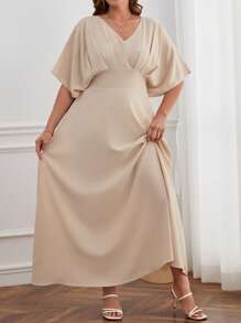 SHEIN Privé 大碼蝙蝠袖連衣裙 - 杏色 - 查看 3