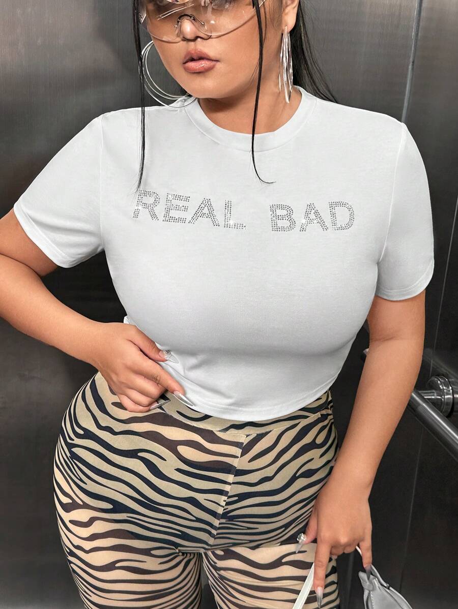 SHEIN SXY 大碼水鑽字母圖案T恤 - 白色 - 查看 1