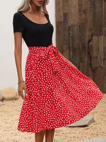 SHEIN LUNE 斑點印花繫腰帶連衣裙