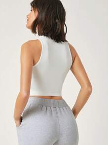 SHEIN BASICS 素色短版繞頸上衣