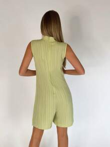 SHEIN EZwear Solid Dual Pocket Tank Romper - Green - View 2