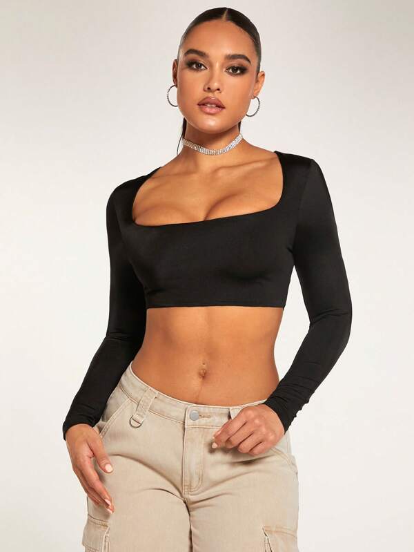 Silquee Top crop de cuello cuadrado