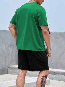 Manfinity Homme Men Plus Slogan Graphic Tee & Shorts - Green - View 2