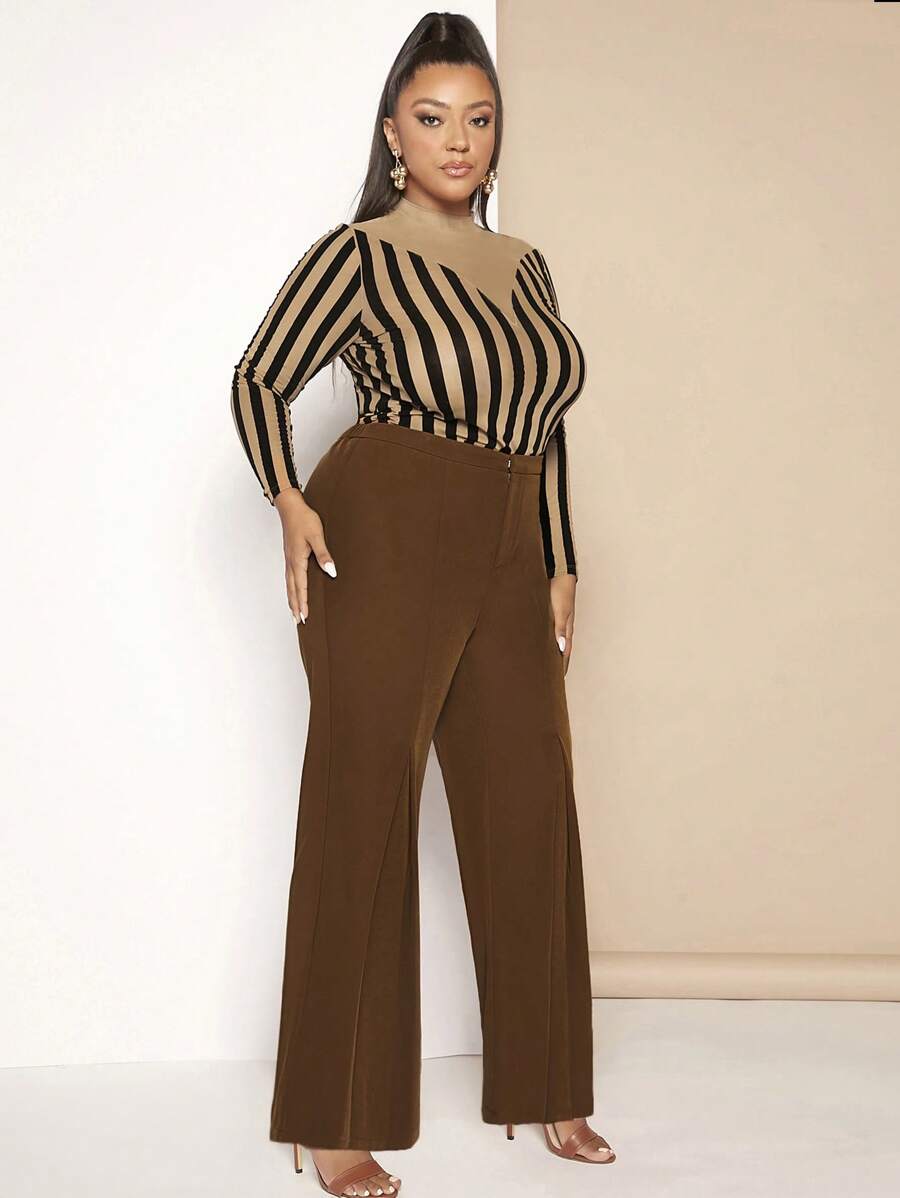 SHEIN SXY Plus Solid Flare Leg Pants - Chocolate Brown - View 1