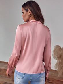 SHEIN Clasi 前扭結鎖眼領緞面襯衫 - 粉色 - 查看 2