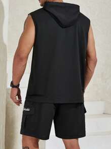 Manfinity Homme 男士大码抽繩連帽背心上衣&翻蓋口袋短褲