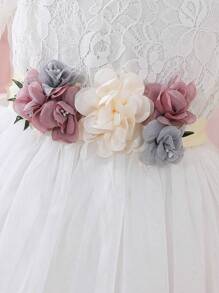 SHEIN Glamorique Kids 女小童3D貼花荷葉邊上身蕾絲網紗喇叭下擺洋裝 - 白色 - 查看 6