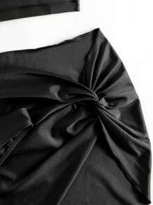 實心比基尼套裝搭配沙灘裙 - 黑色 - 查看 6