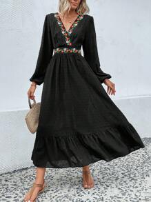 SHEIN VCAY 波西米亞荷葉邊 刺綉花卉印花女士連衣裙 - 黑色 - 查看 1