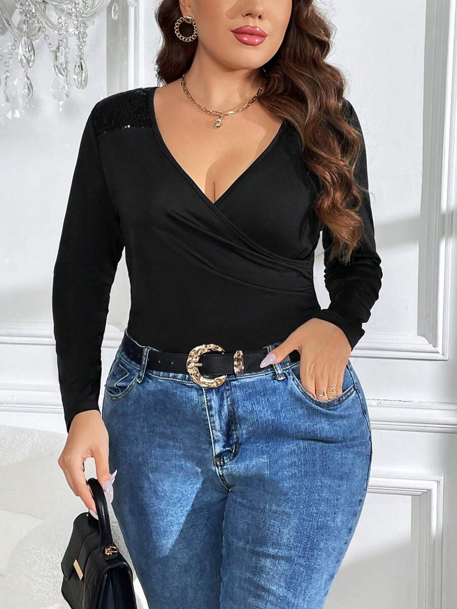 SHEIN Clasi 大碼交疊領T恤 - 黑色 - 查看 1