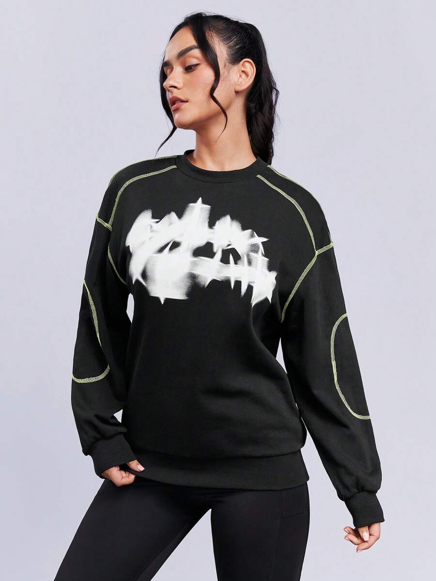 SHEINNeu 圖案印花頂針落肩袖運動衫 - 黑色 - 查看 1