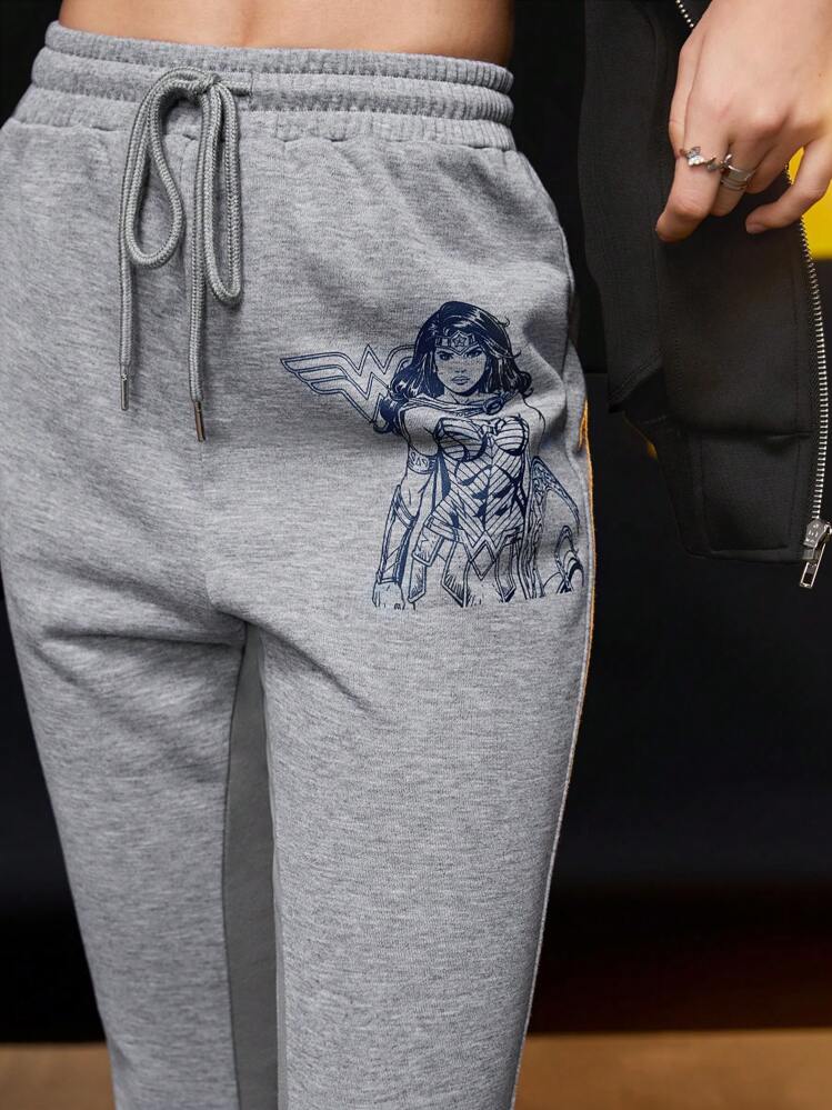 WONDER WOMAN X SHEIN Pantalones deportivos con estampado de figura de cintura con cordón pierna amplia - Gris - Añade 4