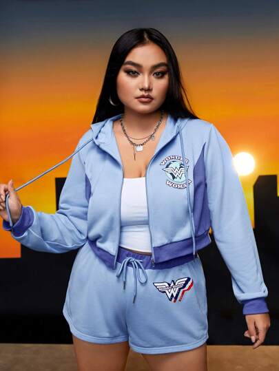 WONDER WOMAN X SHEIN Plus Letter Graphic Zip Up Drawstring Hoodie & Shorts