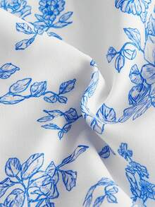 SHEIN MOD 印花蕾絲邊泡泡袖前打結短款襯衫 - 藍白色 - 查看 3