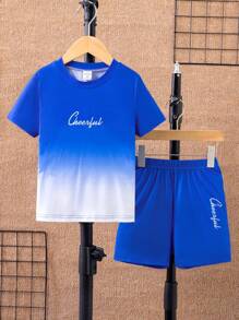 SHEIN 休閒字母 漸層男童（小）兩件套 - 藍白色 - 查看 1