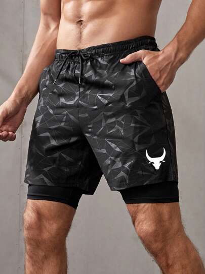 Manfinity Sport PWRUP Boyfriend Style Men Geo Print Drawstring Waist 2 In 1 Sports Stretchy Shorts Gym Shorts Jogger Shorts