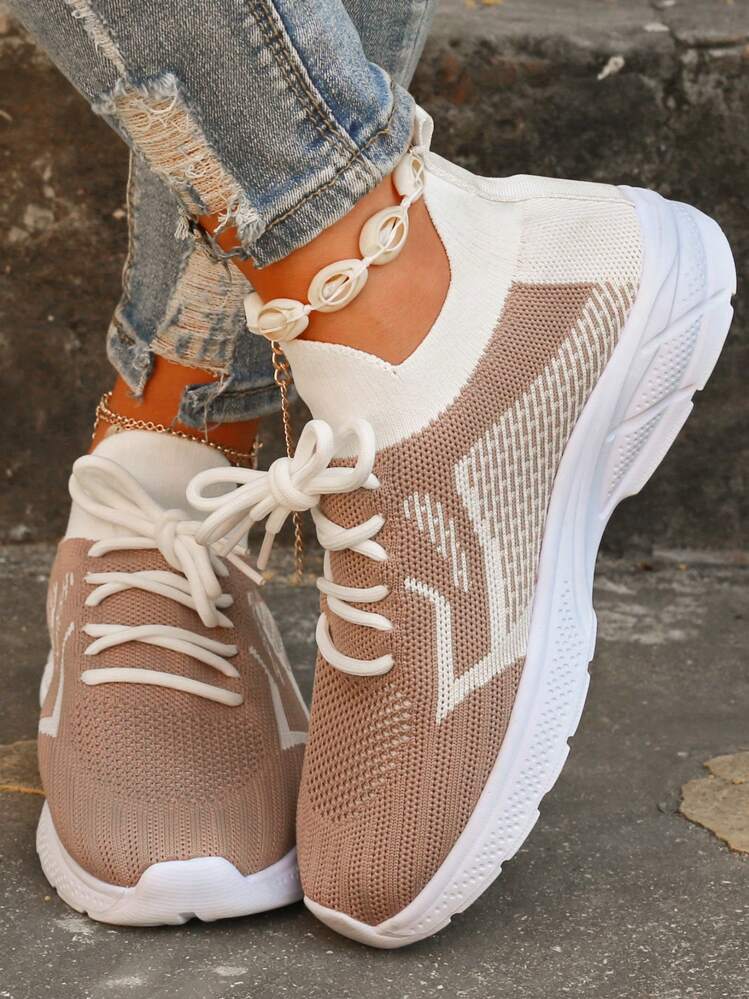 Women's Comfortable, Fashionable Outdoor Sports Shoes - Multicolor - View 2