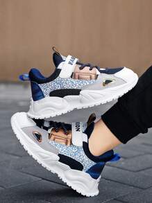 1双儿童春秋季网面透气运动鞋，时尚百搭经典款运动鞋，配有可调节魔术贴，方便穿脱，酷炫休闲运动鞋 - 彩色 - 查看 2