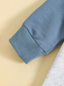 2pcs/Set Baby Boy Soft Comfortable Breathable Cute Colorblock Pocket Shirt & Solid Color Elastic Waist Sweatpants Outfit