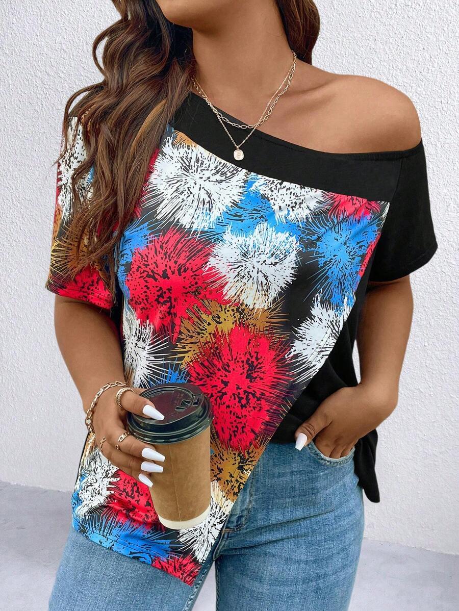 SHEIN LUNE 大碼圖案印花不對稱領T恤 - 彩色 - 查看 1