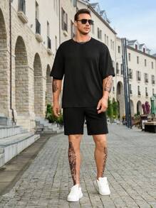 Manfinity Roughcore Men Plus Slogan Graphic Tee & Shorts - Black - View 2