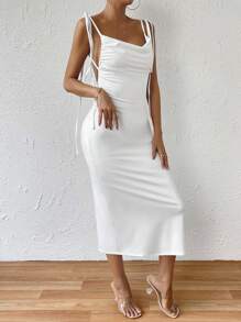 Chiquease 素色肩上打結垂領吊帶連衣裙 - 白色 - 查看 6