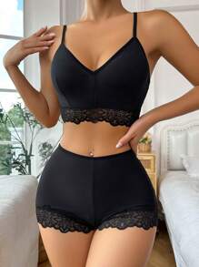 Women's Casual Black High Stretch Bra And Panty Set With Contrast Lace Detail - Black - View 3