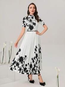 Modelyn 小高領花卉圖案T恤&百褶半身裙不附腰帶 - 黑與白 - 查看 6
