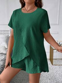 SHEIN LUNE Talla grande Shorts con blusa unicolor bajo cruzado - Verde Oscuro - Ver 5