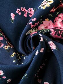 SHEIN Clasi Talla grande Vestido con estampado floral de manga con volante de cintura con cordón ribete con fruncido - Negro - Ver 3