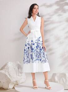 Modelyn 印花繫腰帶洋裝