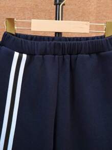 SHEIN 2 件套幼儿男童连帽衫套装，带小袋和羊毛加厚运动裤，冬季 - 藏蓝色 - 查看 11