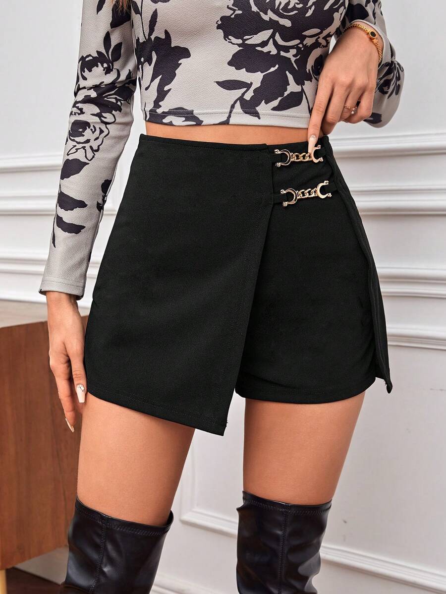 SHEIN Privé Chain Detail Wrap Front Black Skort - Black - View 1