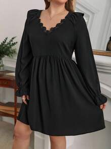 SHEIN Frenchy Plus Guipure Lace Trim Flare Sleeve Dress - Black - View 7