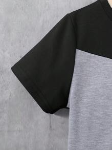 SHEIN garoto jovem Bloco De Cores Corrigido Bolso Camiseta & Shorts