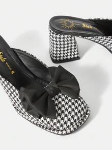 SheIn MOD Giày Cao Gót Chunky Nữ Kẻ Sọc Trang Trí Nơ - Đen và trắng - Xem 3